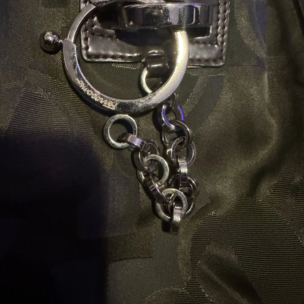 Salvatore Feragamo Logo tote bag - Picture 7 of 13